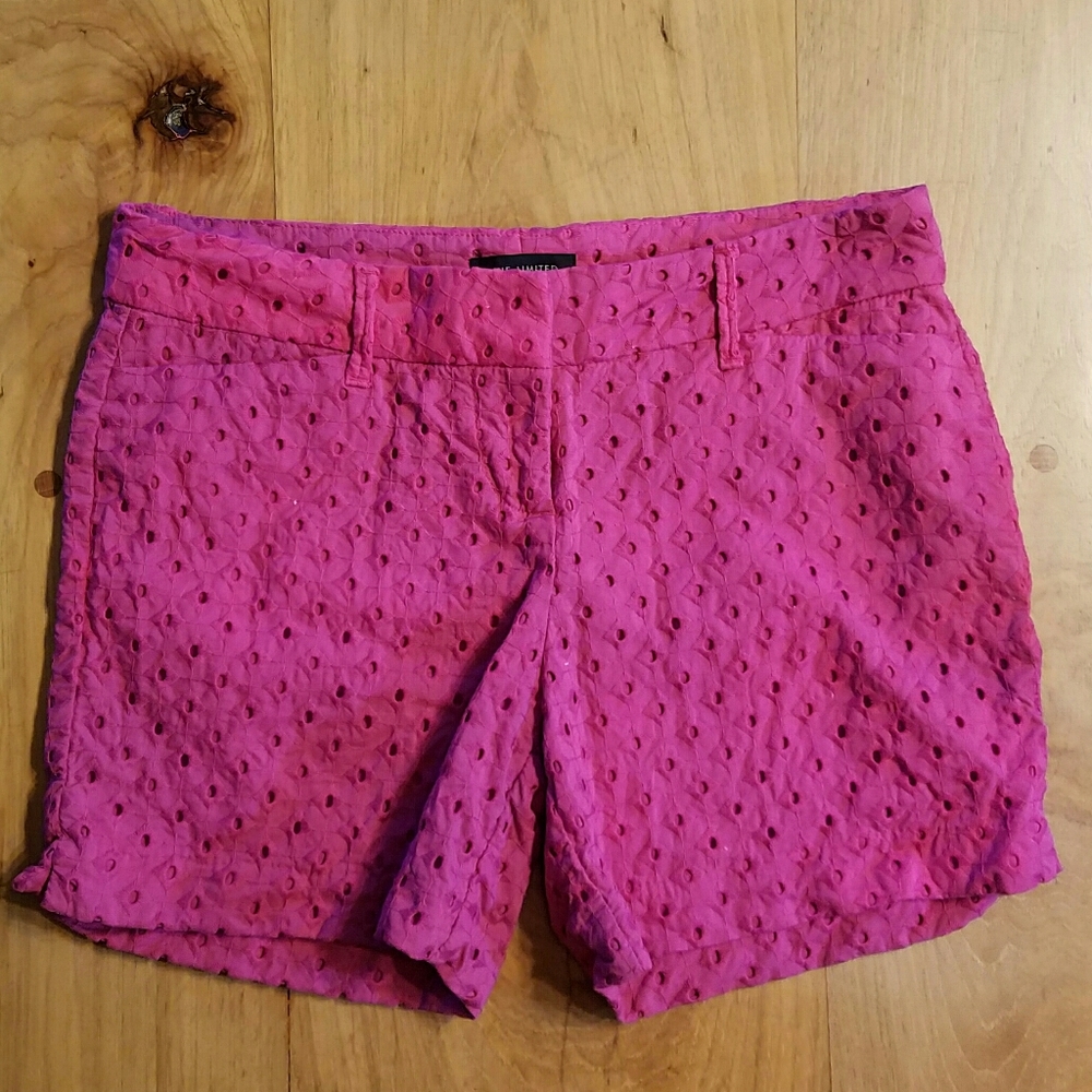 Fuschia Eyelet Lace Shorts Sz 4 by The Limited